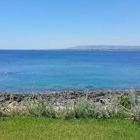 Apartament Punta Milocca Terrauzza